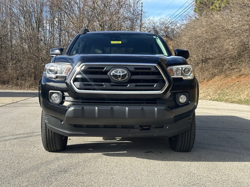 Toyota Tacoma  2018