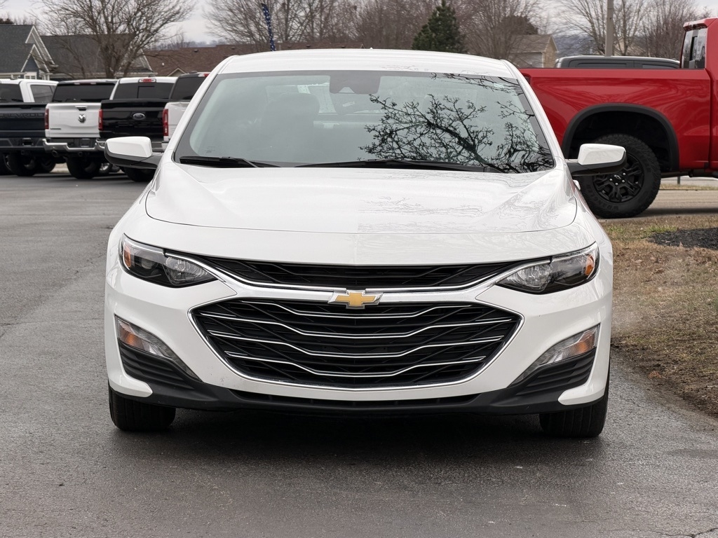 Chevrolet Malibu  2024
