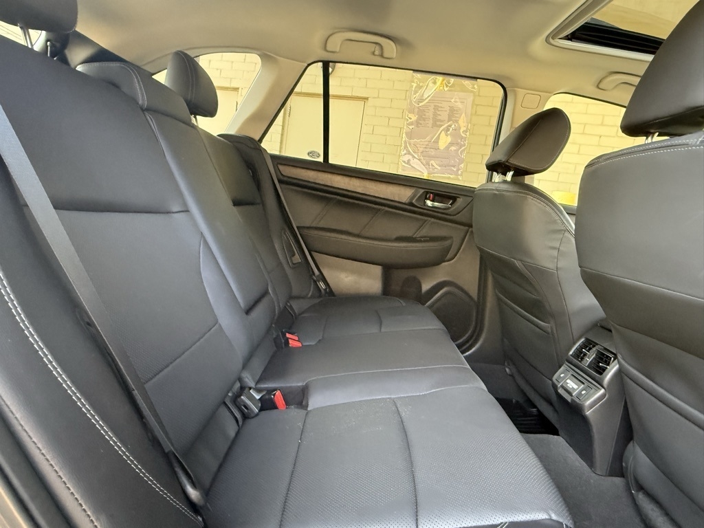 Subaru Outback  2018