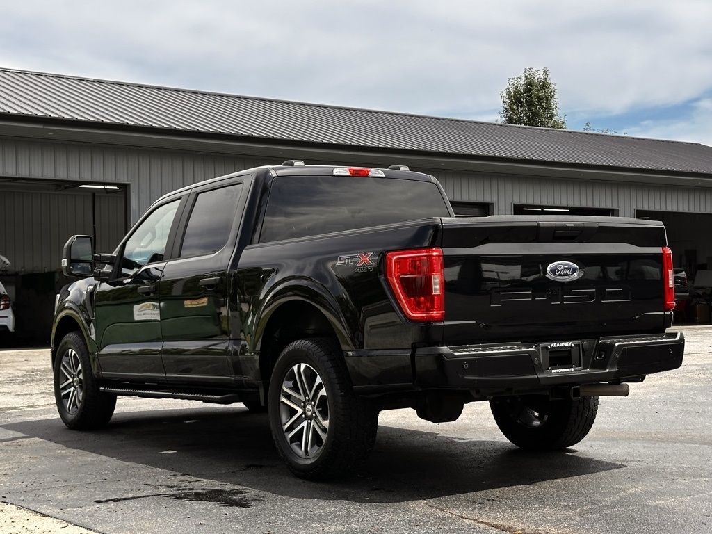 Ford F-150  2021