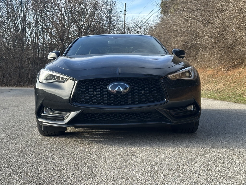 Infiniti Q60  2021