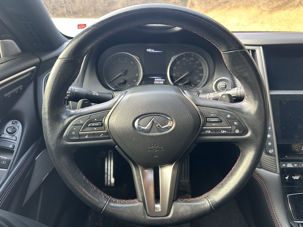 Infiniti Q60  2021