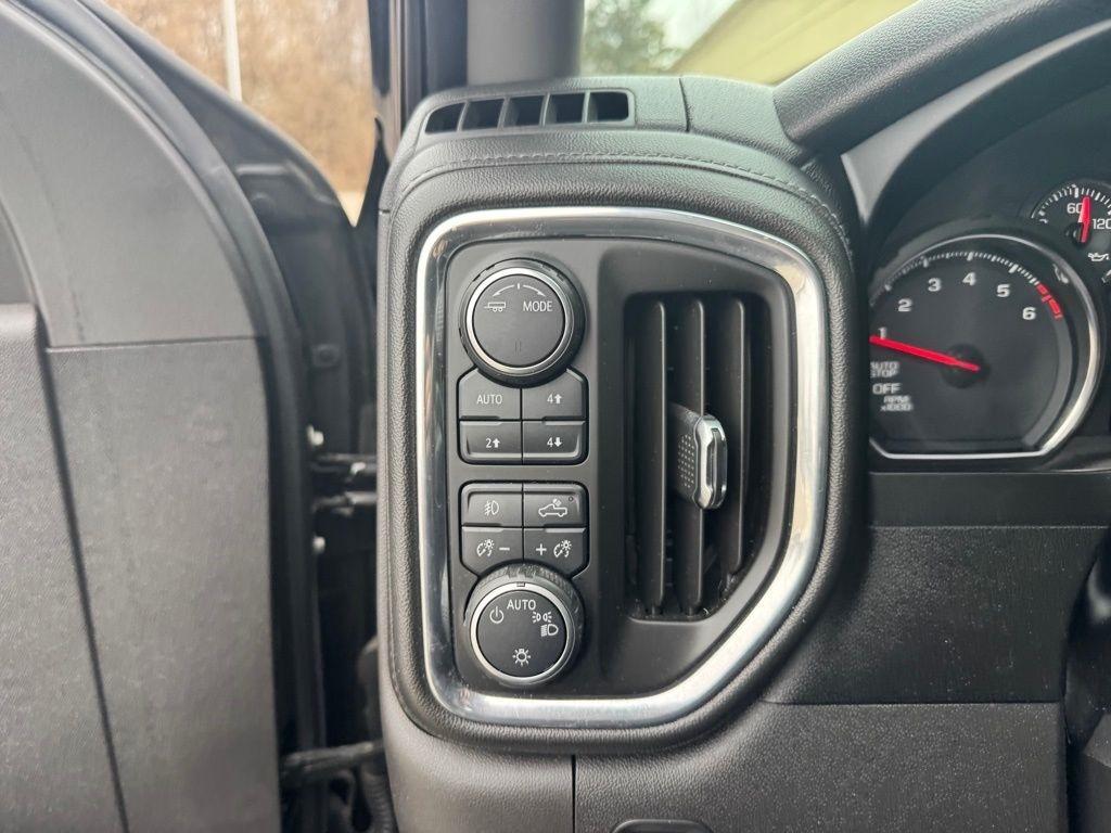 Chevrolet Silverado 1500  2020