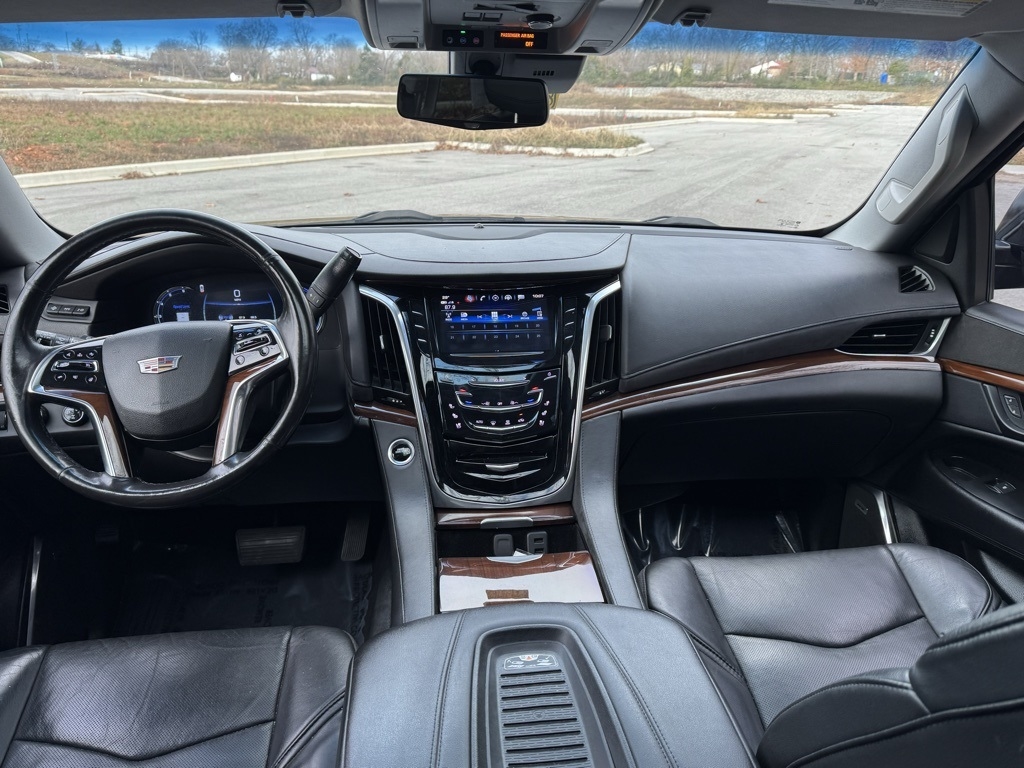 Cadillac Escalade ESV  2018