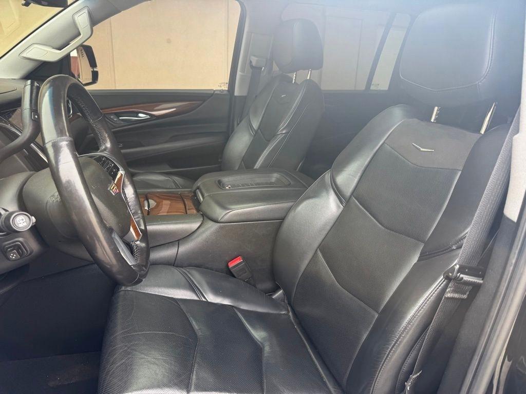 Cadillac Escalade ESV  2018