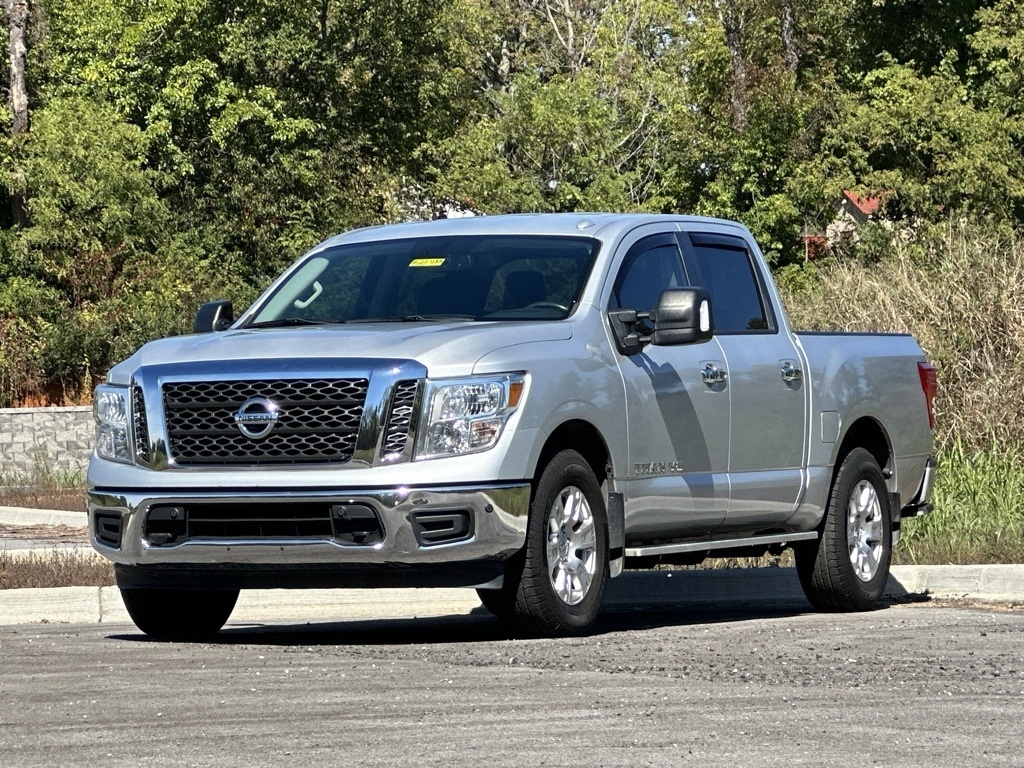 Nissan Titan  2018