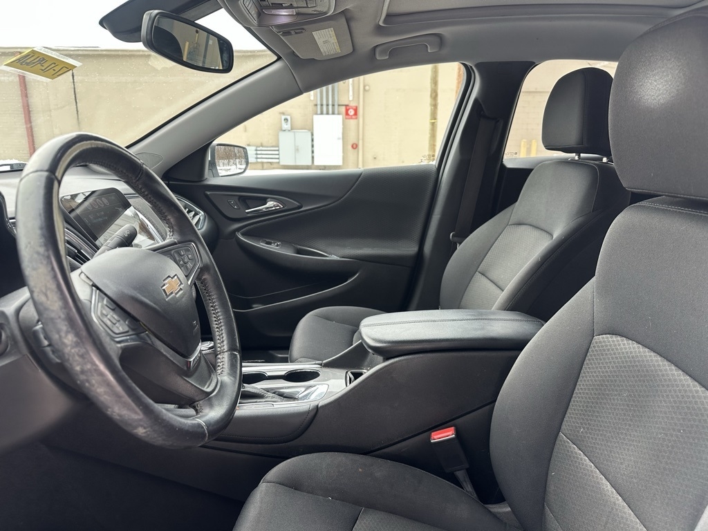 Chevrolet Malibu  2017