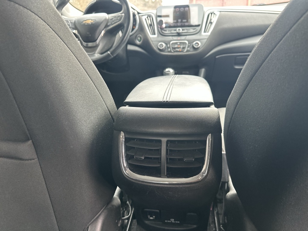 Chevrolet Malibu  2017