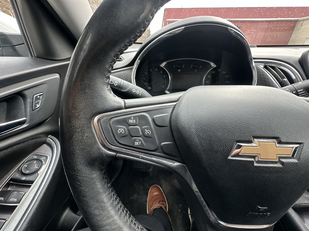 Chevrolet Malibu  2017