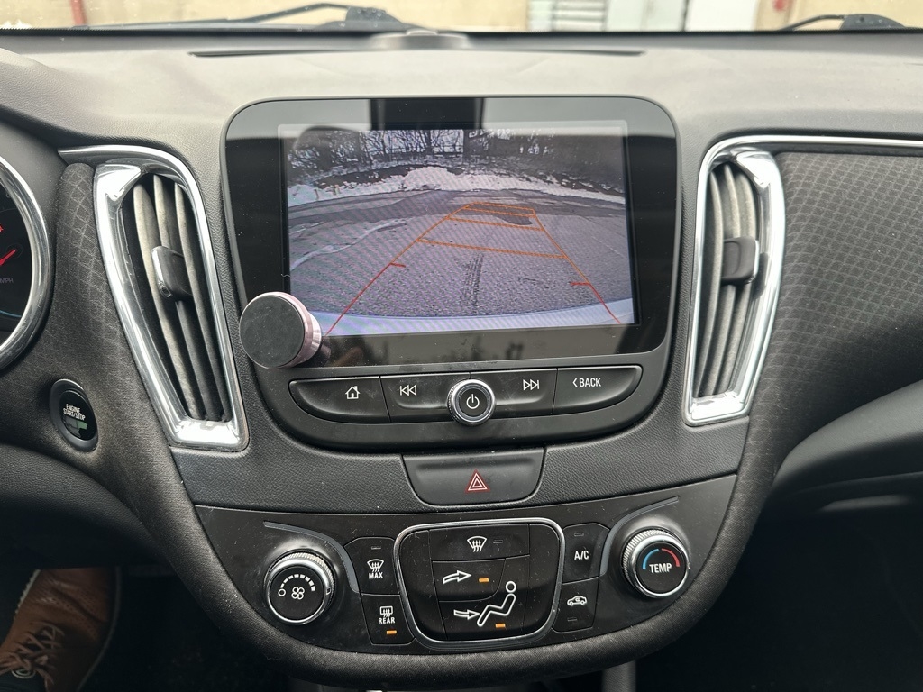 Chevrolet Malibu  2017