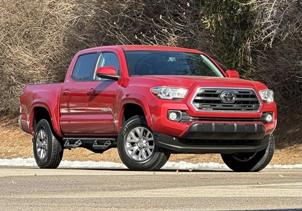 Toyota Tacoma  2018