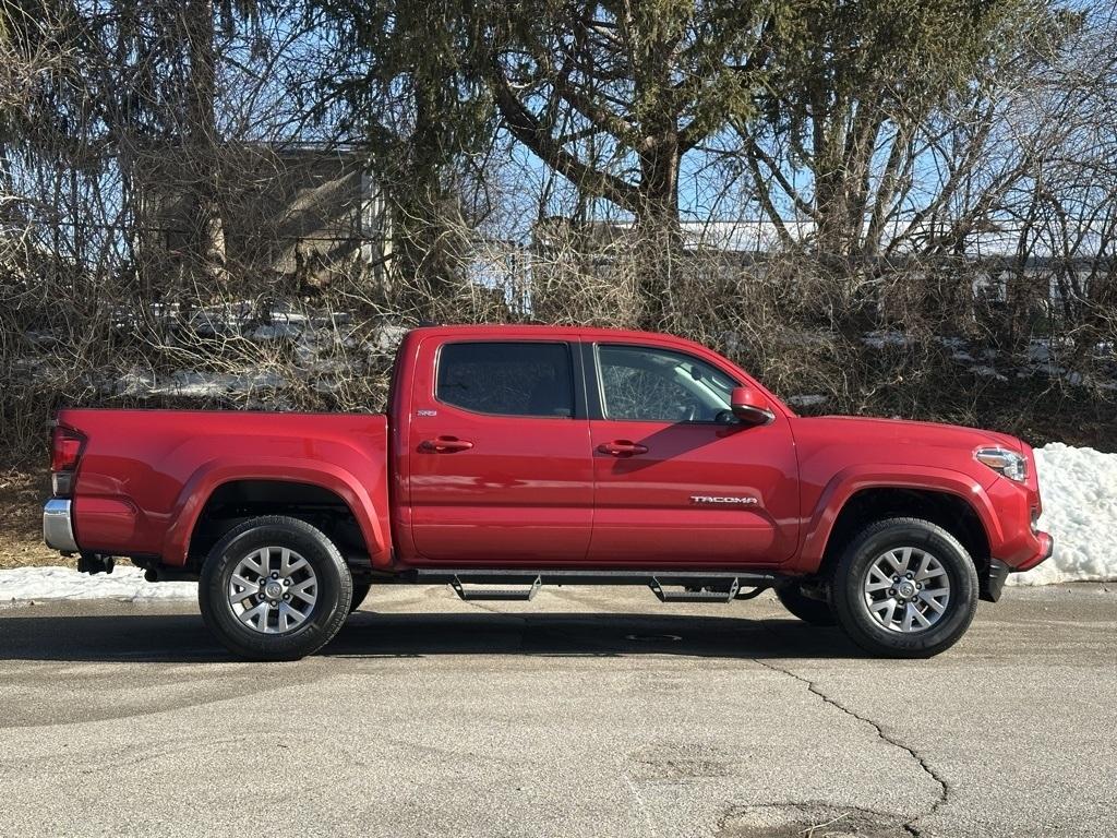 Toyota Tacoma  2018