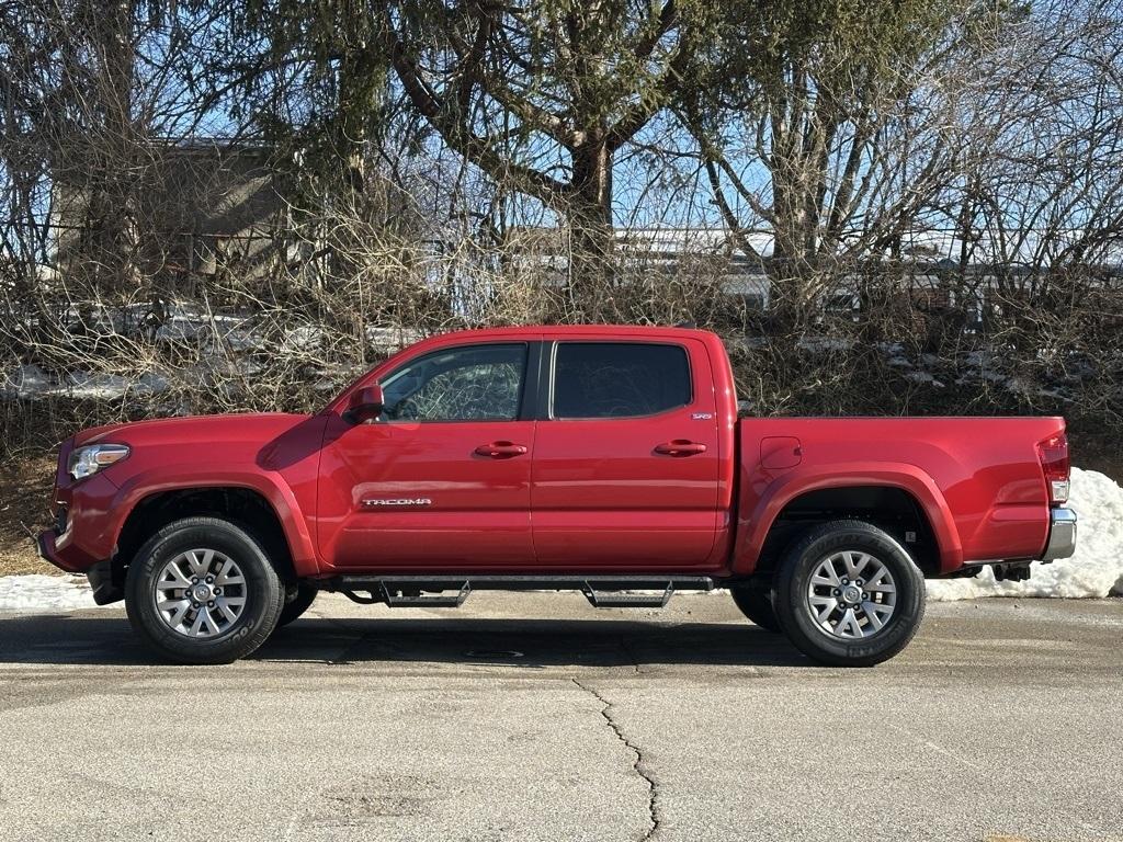 Toyota Tacoma  2018
