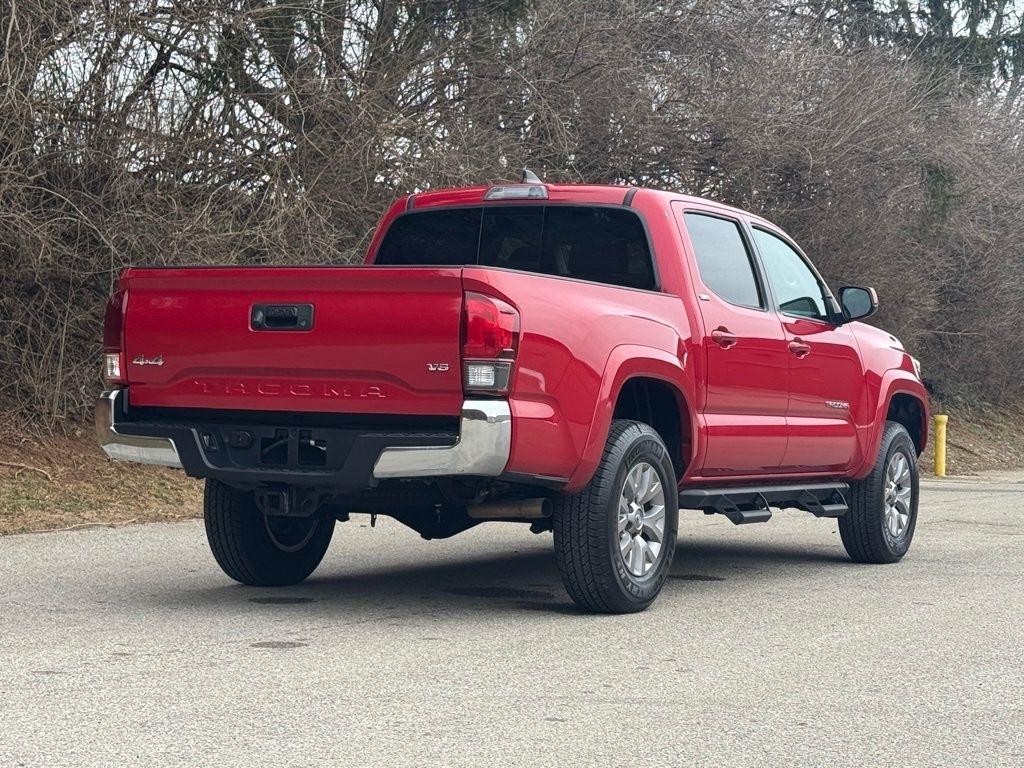 Toyota Tacoma  2018