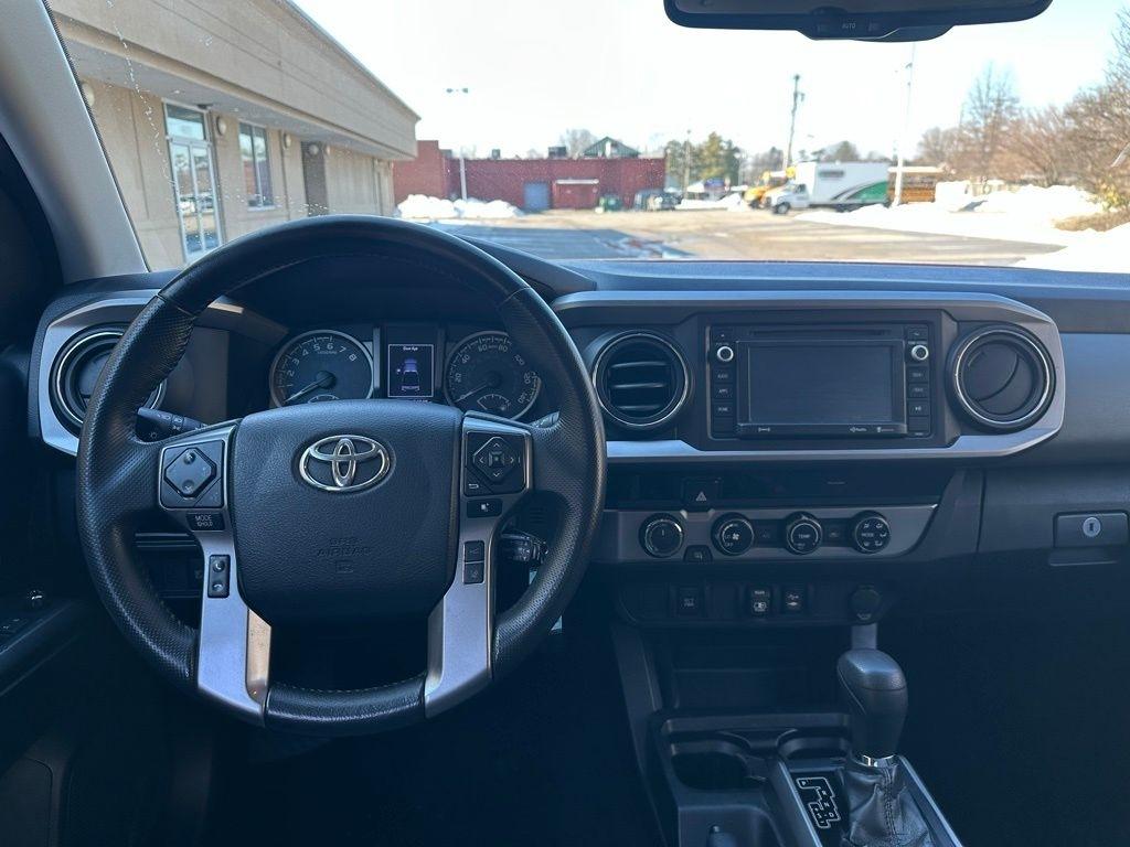 Toyota Tacoma  2018