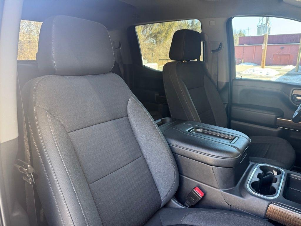 Chevrolet Silverado 1500  2021