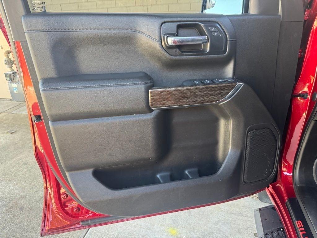 Chevrolet Silverado 1500  2021