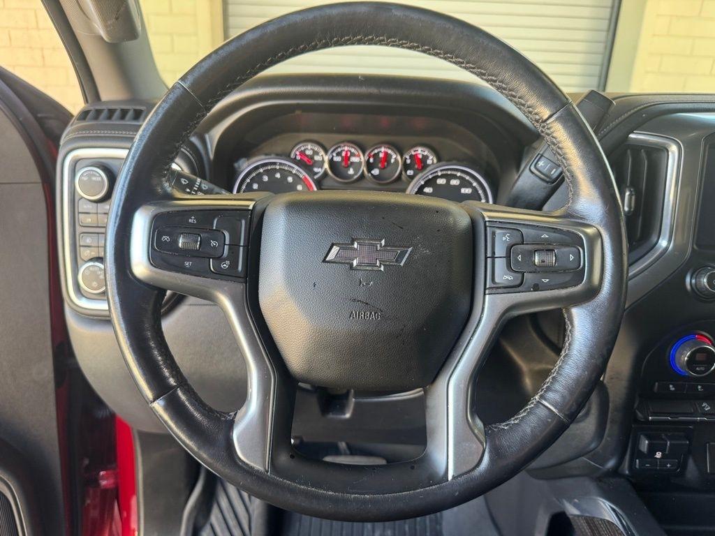 Chevrolet Silverado 1500  2021