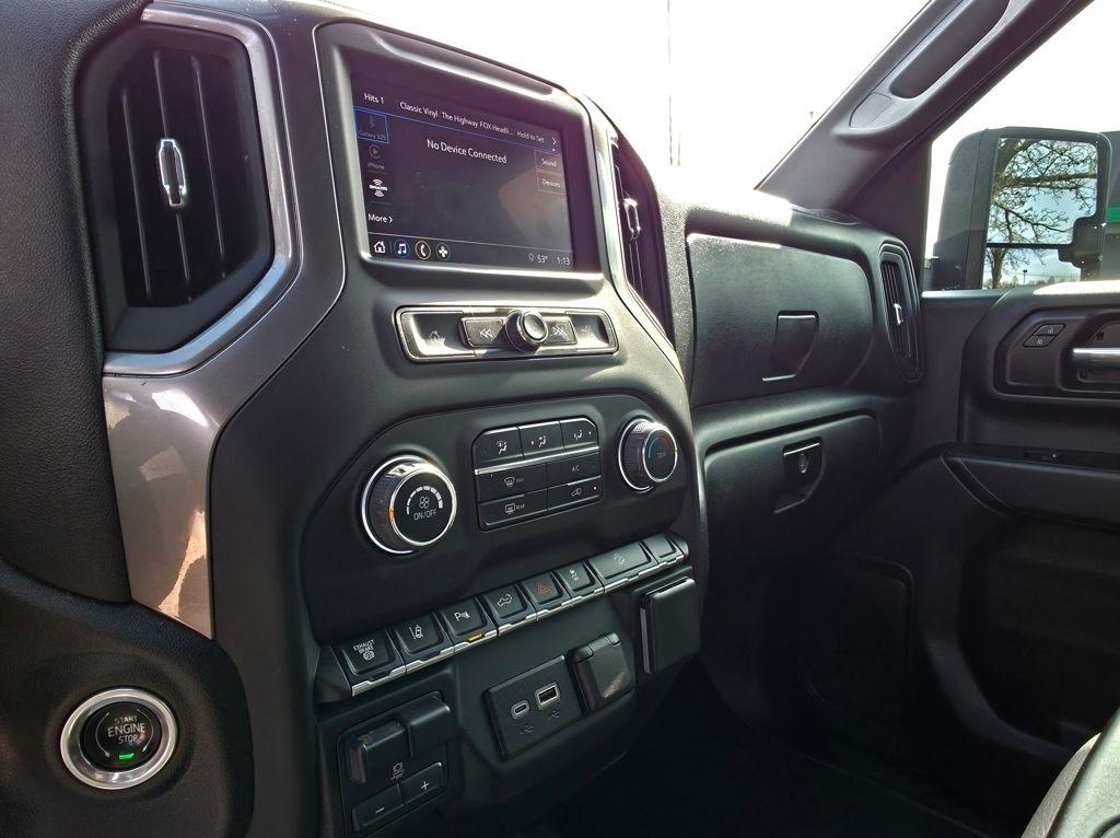 Chevrolet Silverado 2500HD  2024