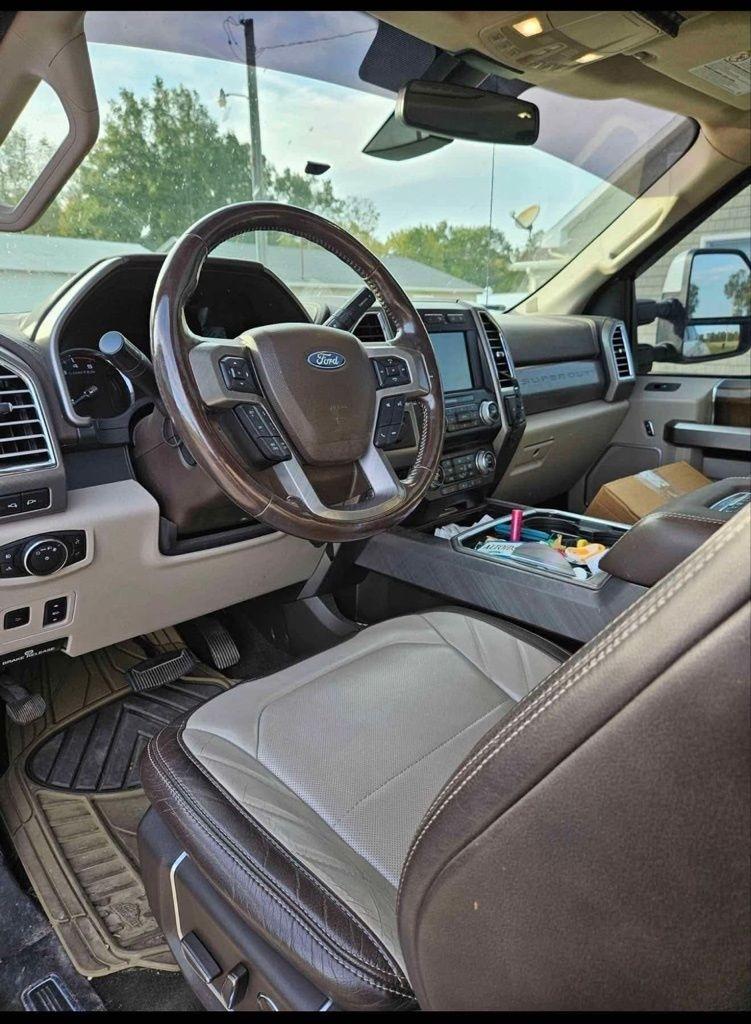 Ford Super Duty F-350 DRW  2018