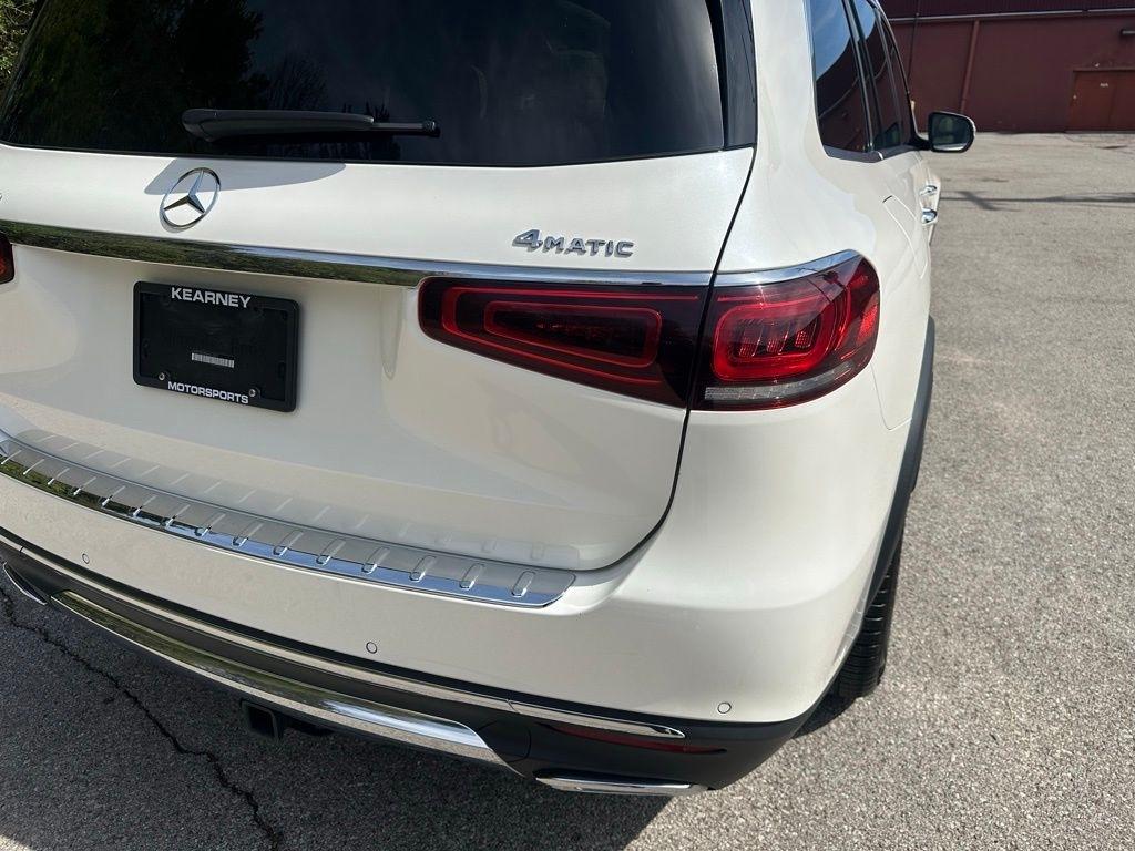 Mercedes-Benz GLS  2022