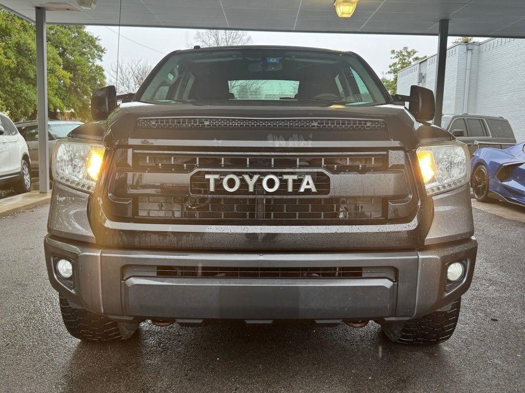 Toyota Tundra 4WD  2017