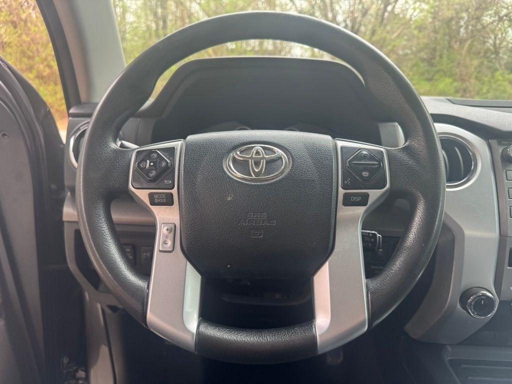 Toyota Tundra 4WD  2017