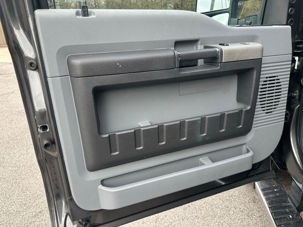 Ford Super Duty F-250 SRW  2016