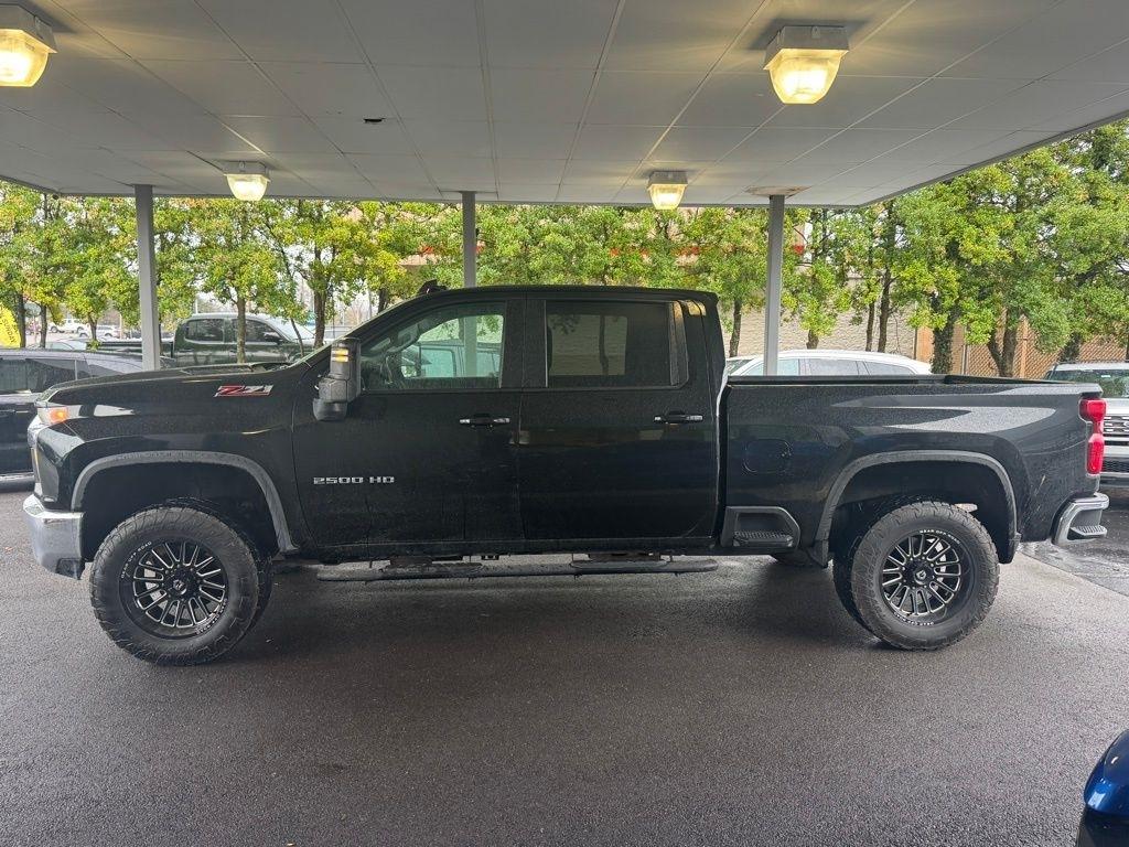 Chevrolet Silverado 2500HD  2021