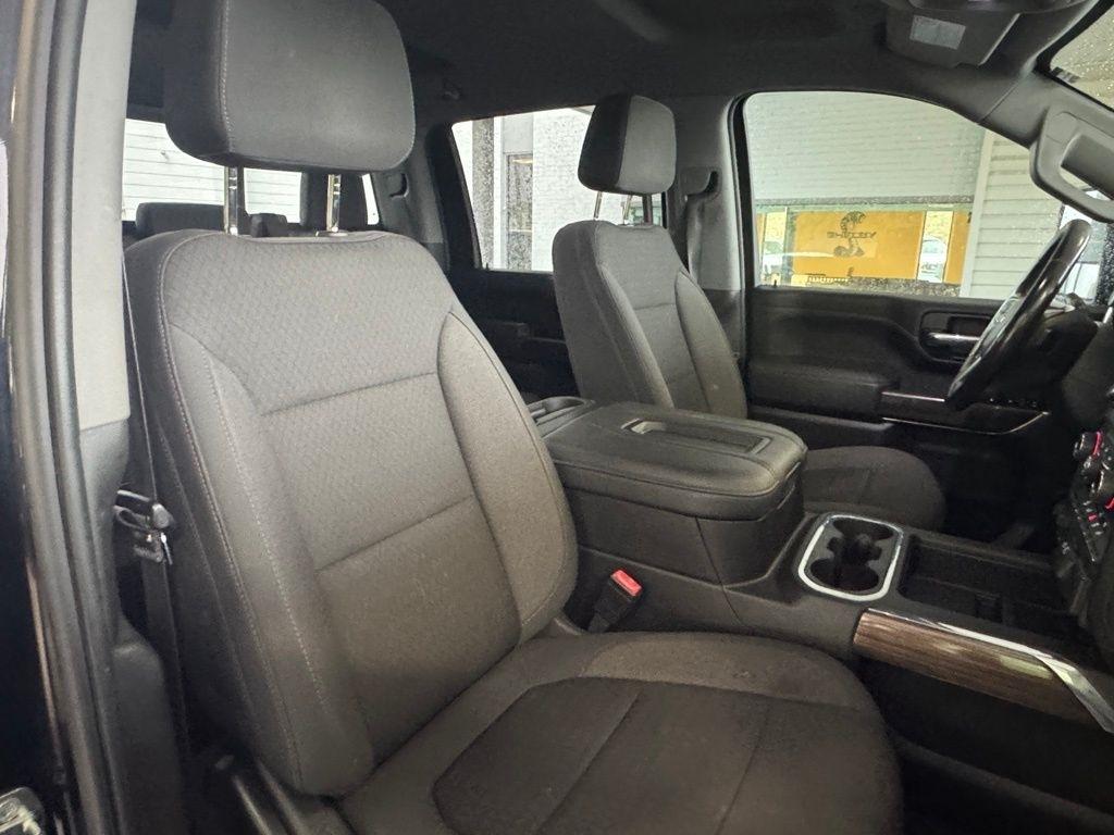 Chevrolet Silverado 2500HD  2021