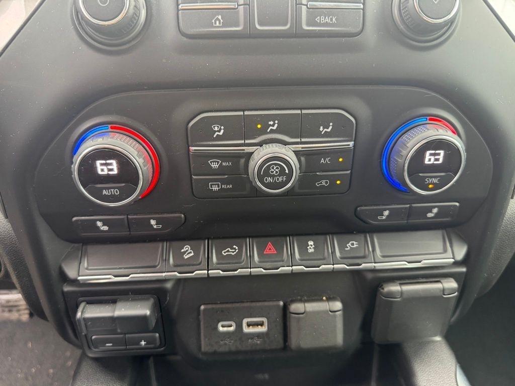 Chevrolet Silverado 2500HD  2021