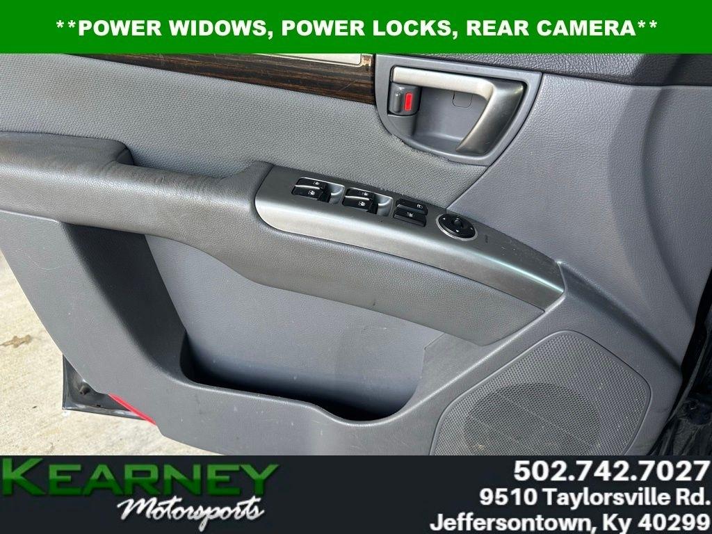 Hyundai Santa Fe  2012