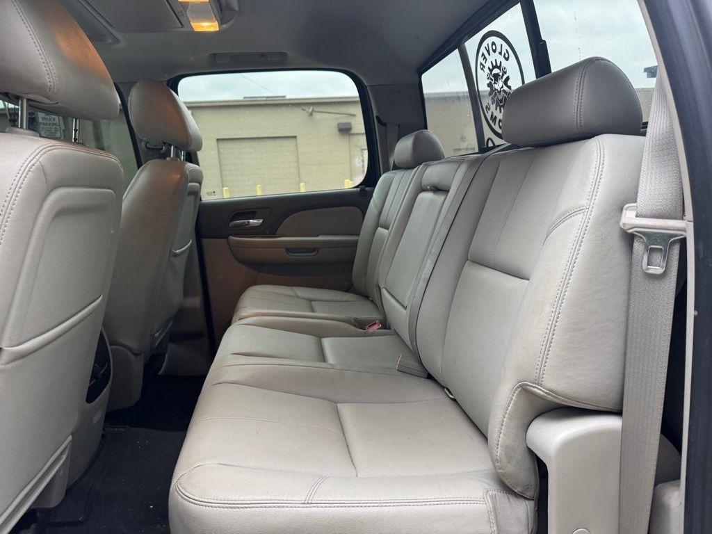 Chevrolet Silverado 3500HD  2013