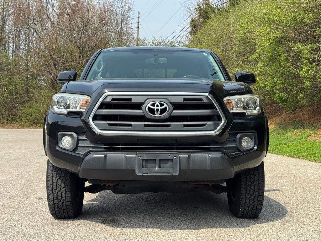 Toyota Tacoma  2016