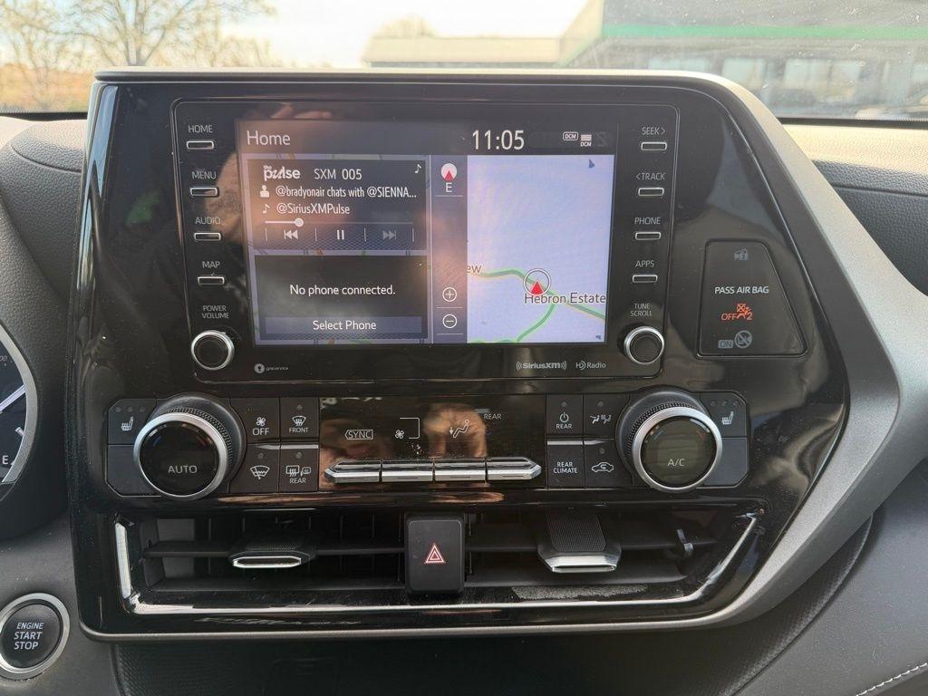 Toyota Highlander  2021