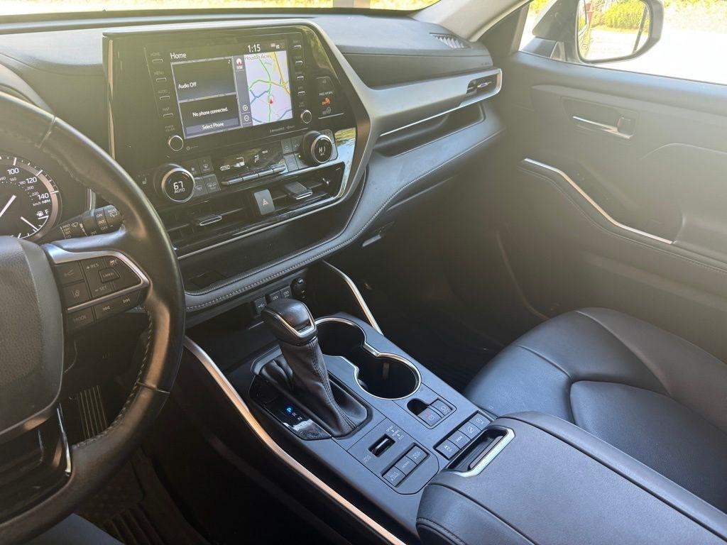 Toyota Highlander  2021