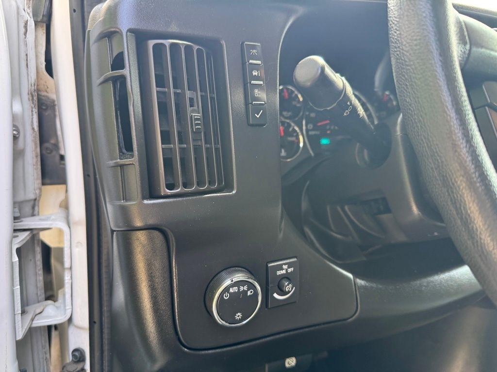 Chevrolet Express Cargo Van  2020