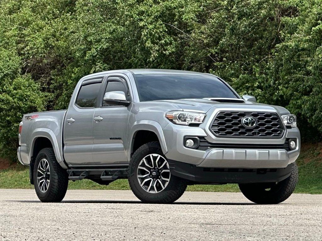 Toyota Tacoma 4WD  2021