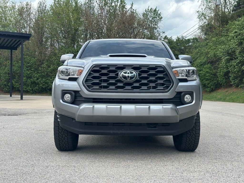 Toyota Tacoma 4WD  2021
