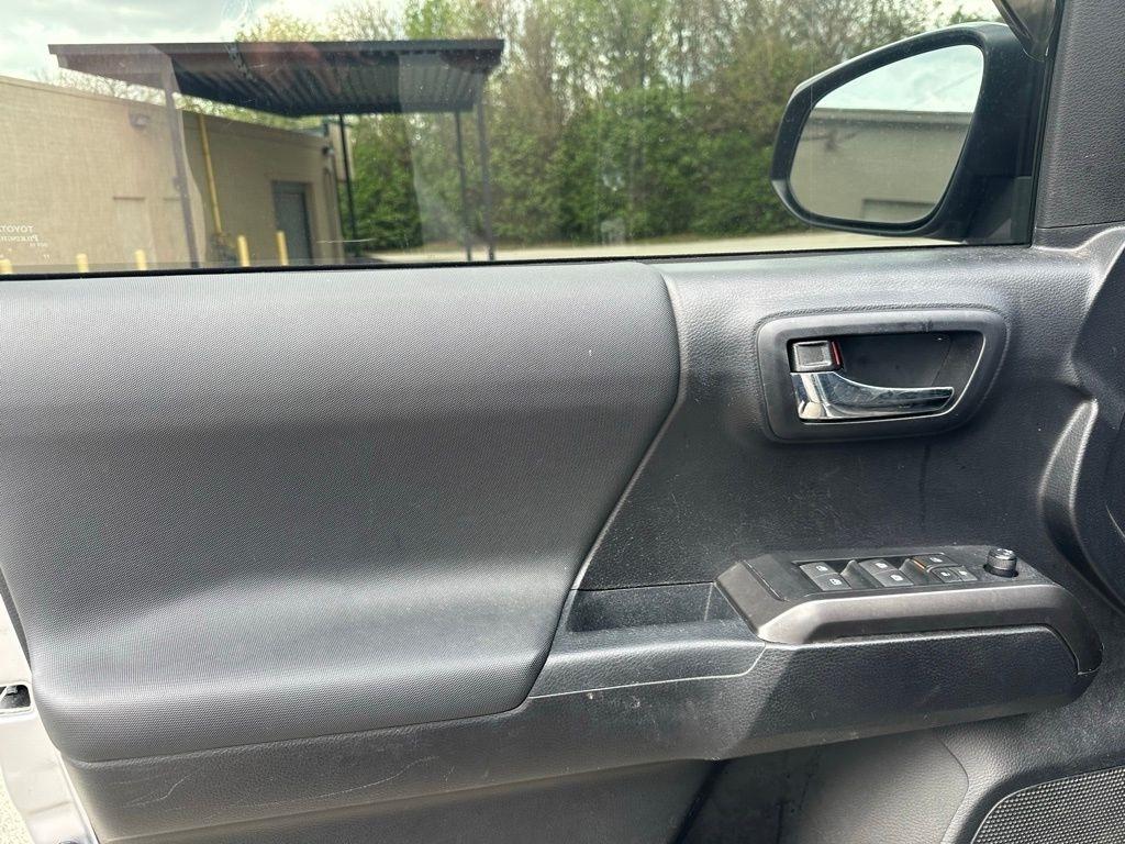 Toyota Tacoma 4WD  2021