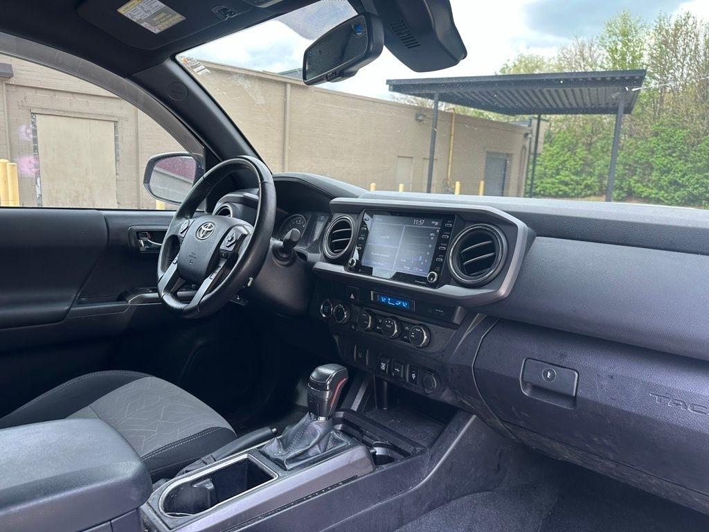 Toyota Tacoma 4WD  2021