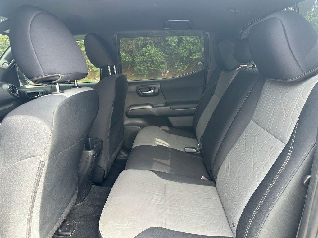 Toyota Tacoma 4WD  2021