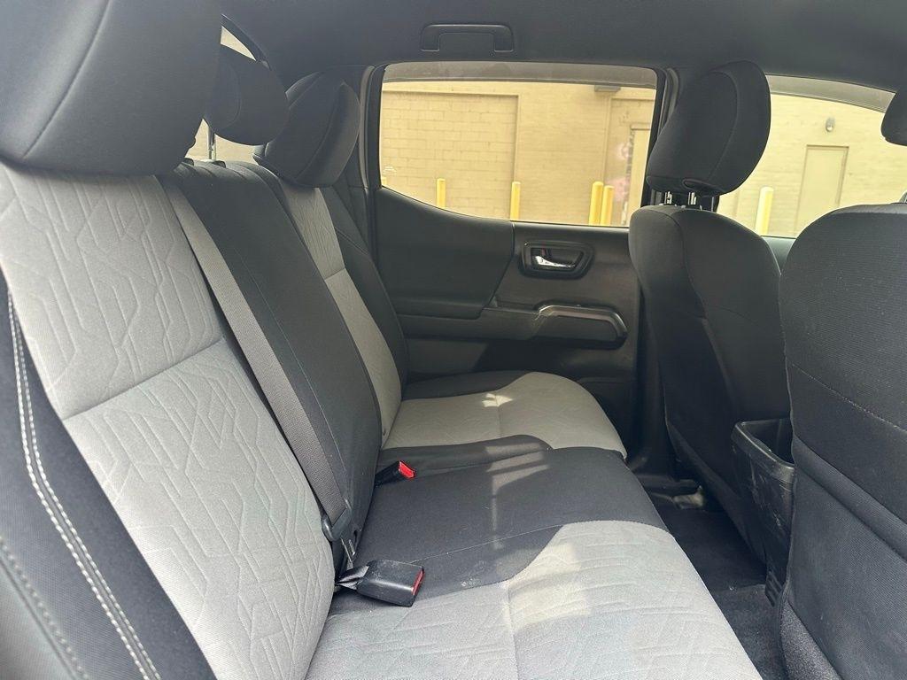 Toyota Tacoma 4WD  2021