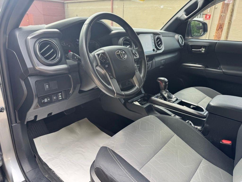 Toyota Tacoma 4WD  2021