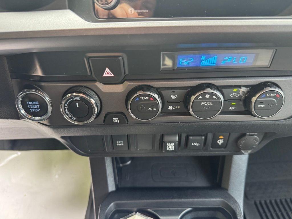 Toyota Tacoma 4WD  2021