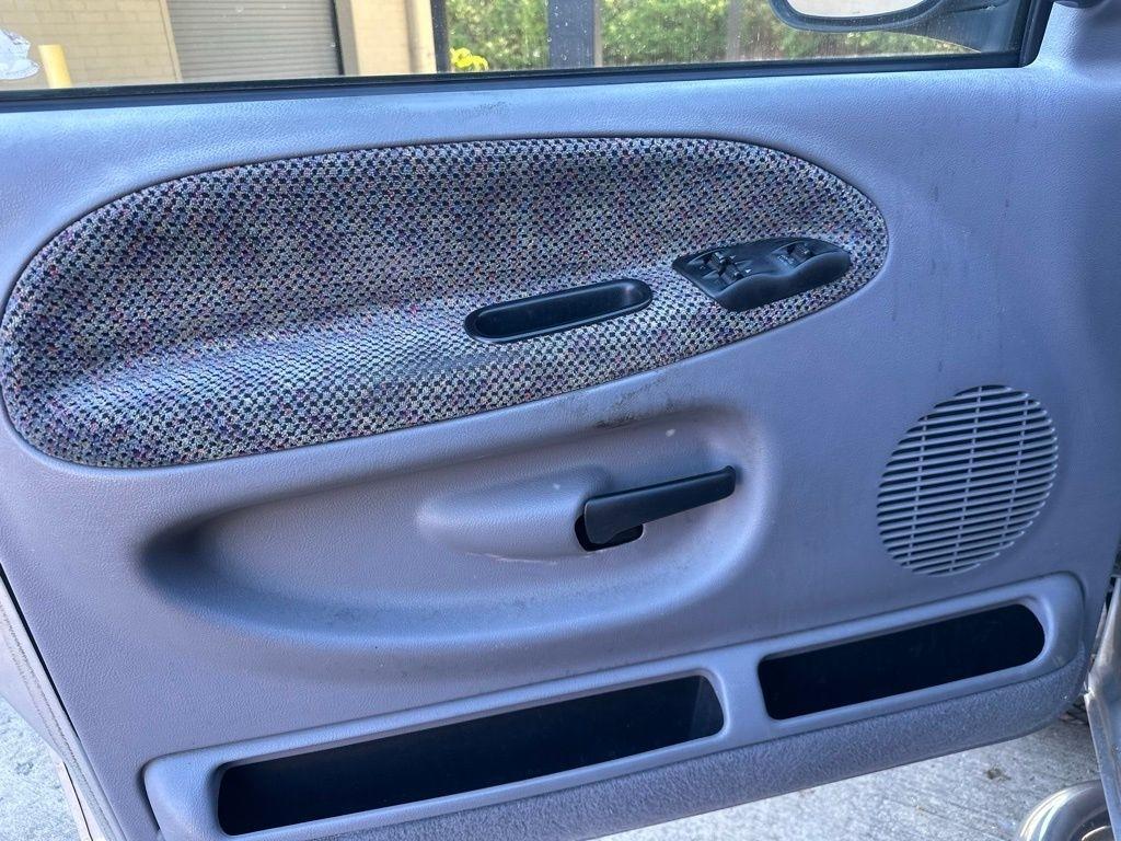 Dodge Ram 1500  1999