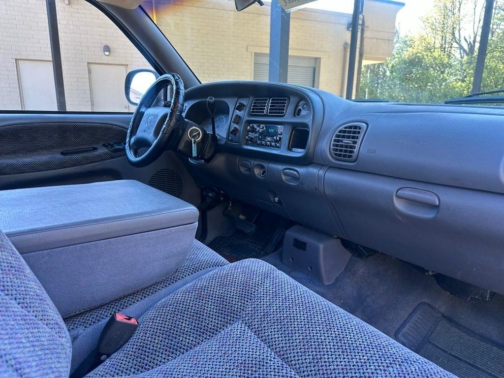 Dodge Ram 1500  1999