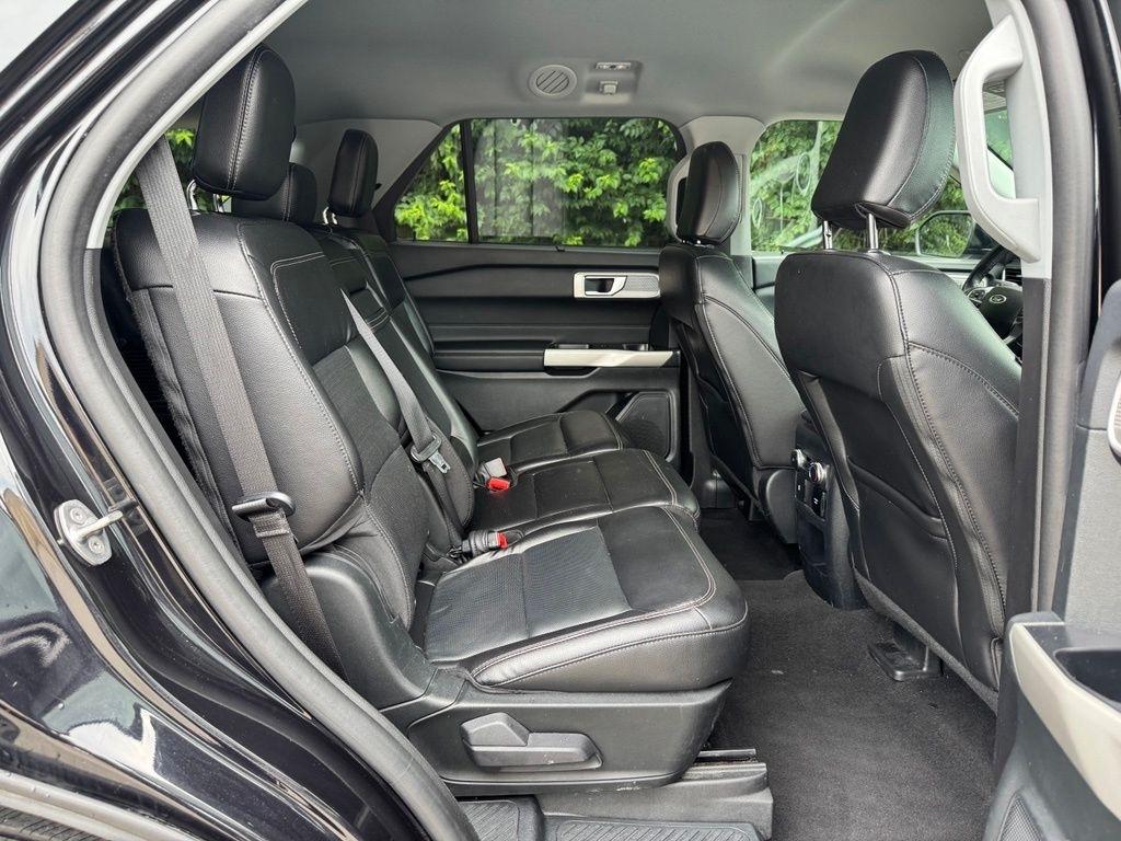Ford Explorer  2021