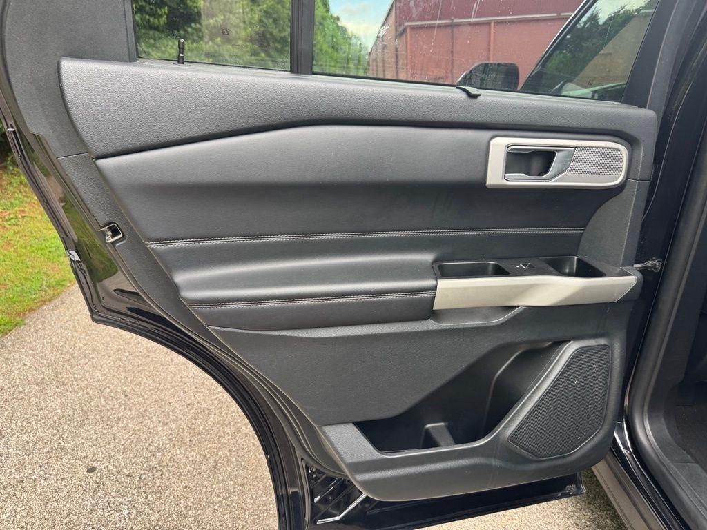 Ford Explorer  2021