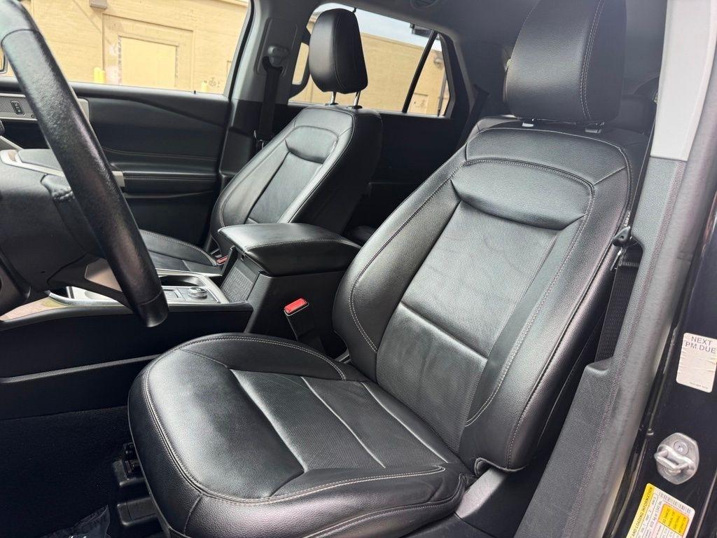 Ford Explorer  2021